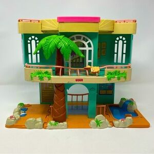Fisher Price Sweet Streets Beach House 2000 Loving Family 75118‎ Dollhouse SHELL